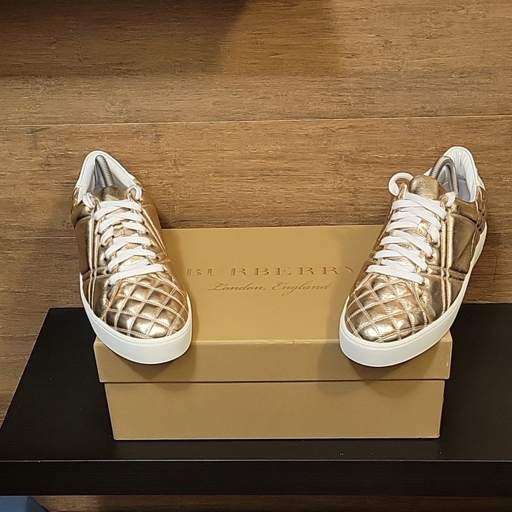 Burberry L Trainer Westford Qui Low Top Size 39 US 6.5
